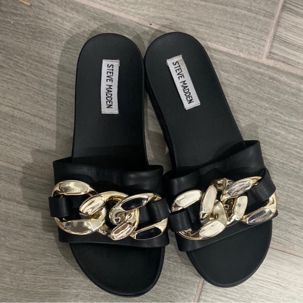 Steve Madden Black Sandals with Gold Chain Detail